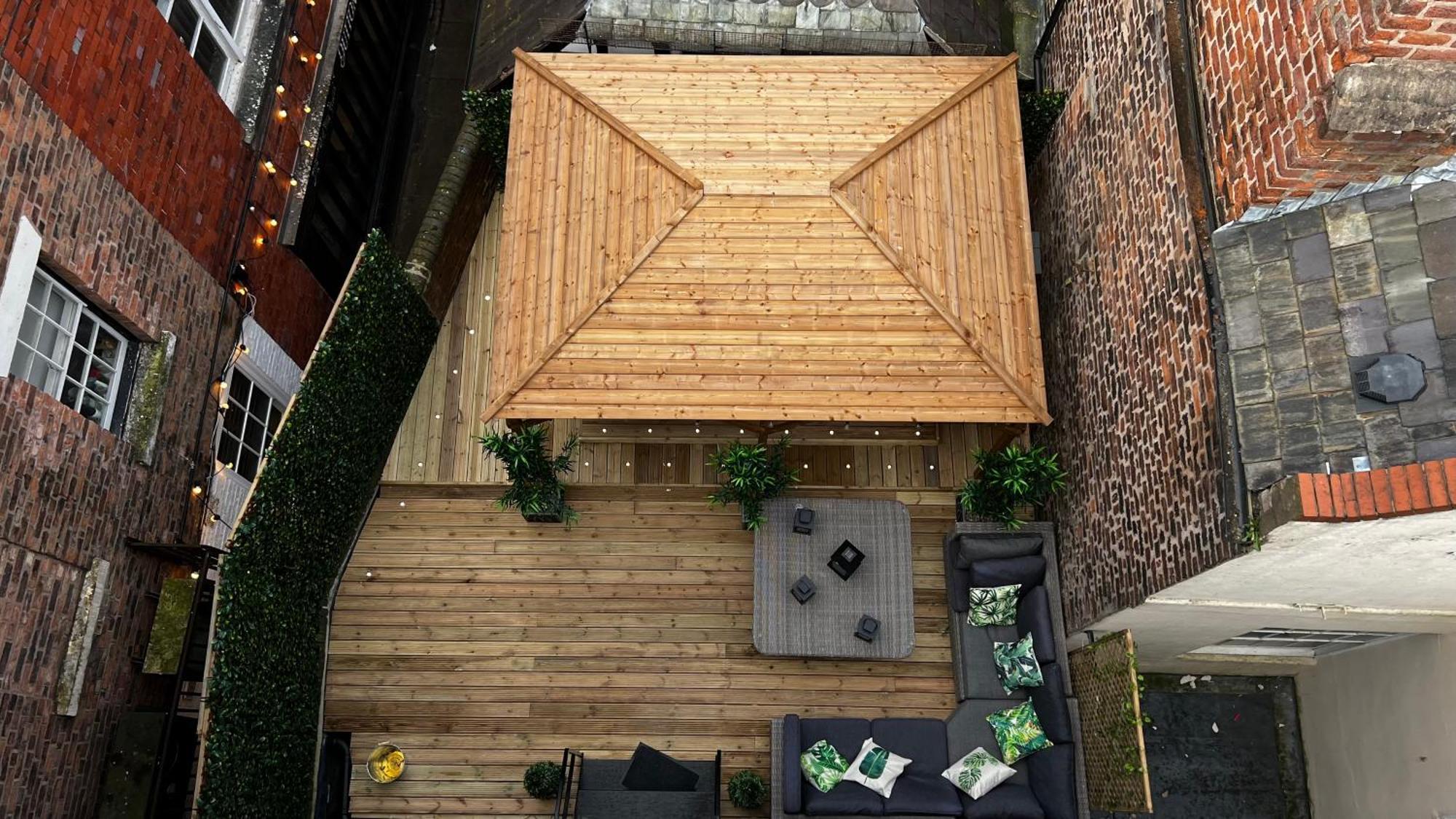 The Gathering On The Rows - Centre/veranda/hot Tub Cathedral Views Apartment